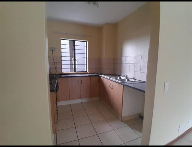 2 BEDROOM APARTMENT FOR SALE IN ELDO LAKES ESTATE